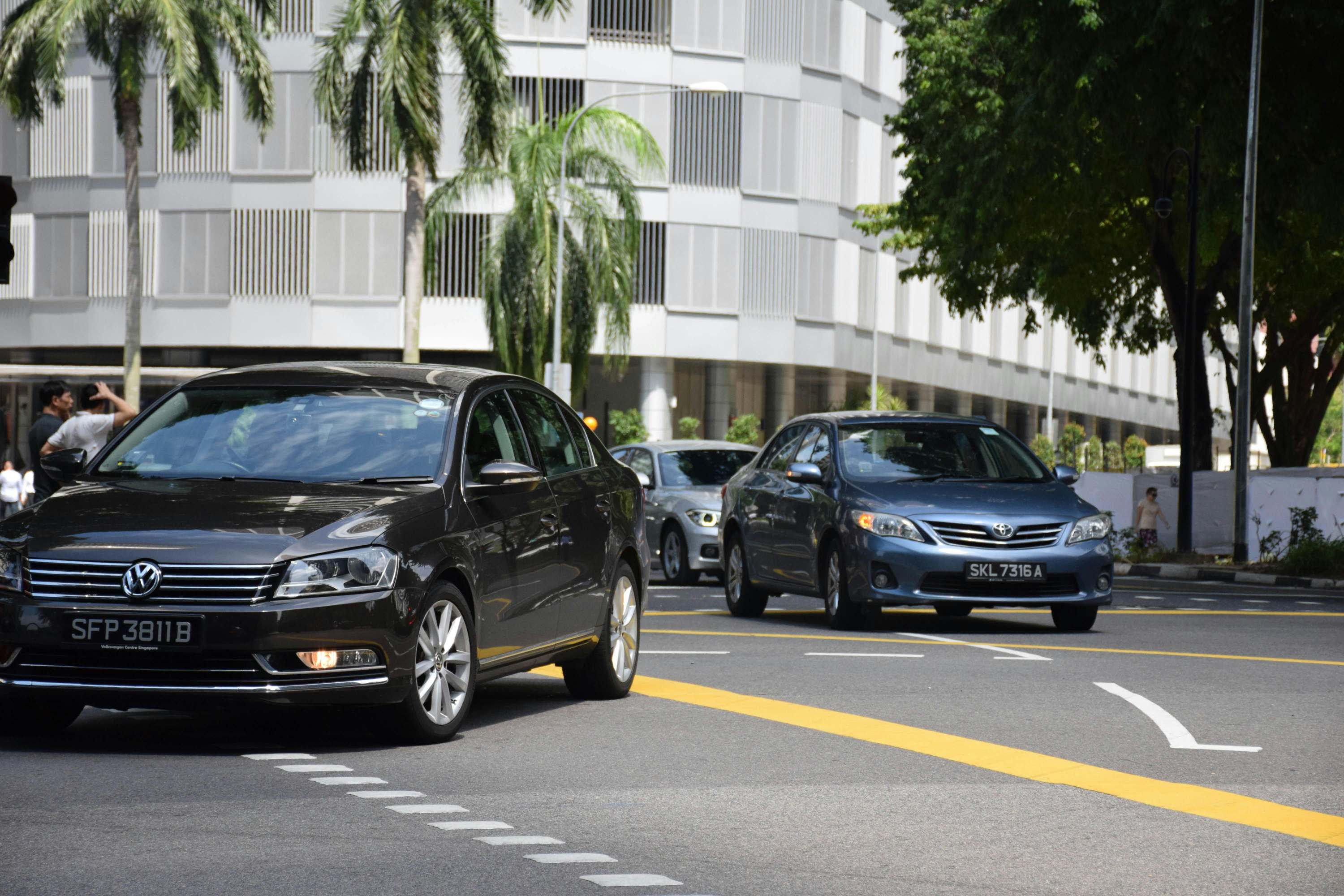 奔馳車架號(hào)位于何處？車架號(hào)對(duì)車輛識(shí)別有何重要性？  第1張