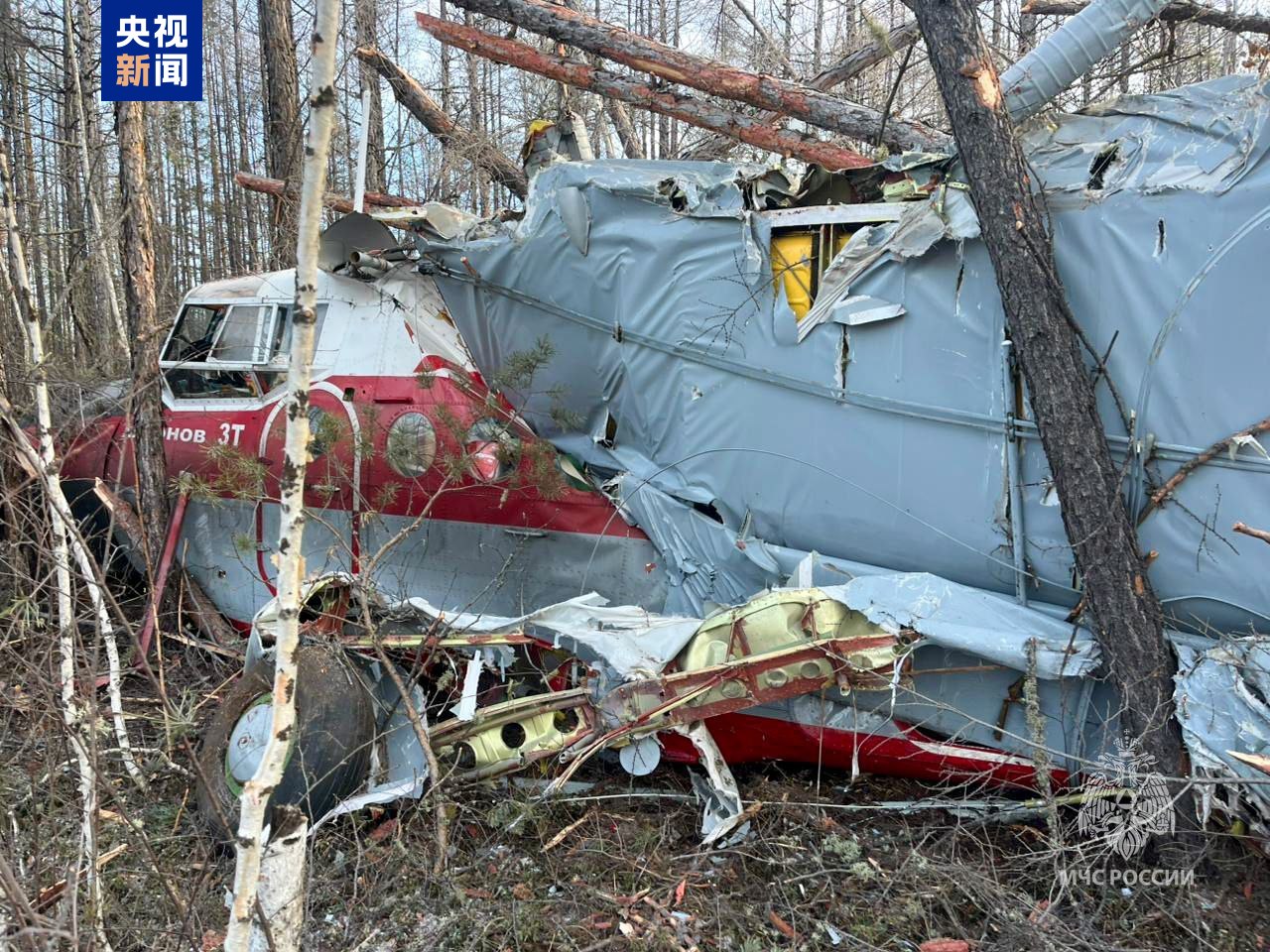 俄羅斯一架安-3飛機(jī)緊急迫降 1人死亡